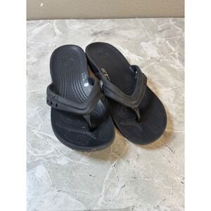 Crocs Kids Black Flip Flops‎ Sandals Thong Comfort Casual Shoes Size J1